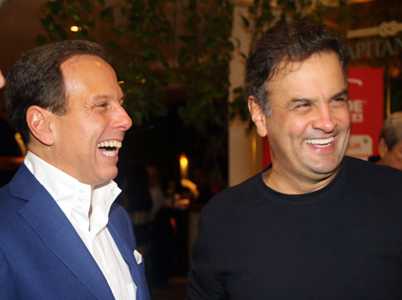 QUEM DIRIA? Um Dória decidindo futuro do “grande” Aécio, quer a saída do playboy da Presidência do partido aecio e doria